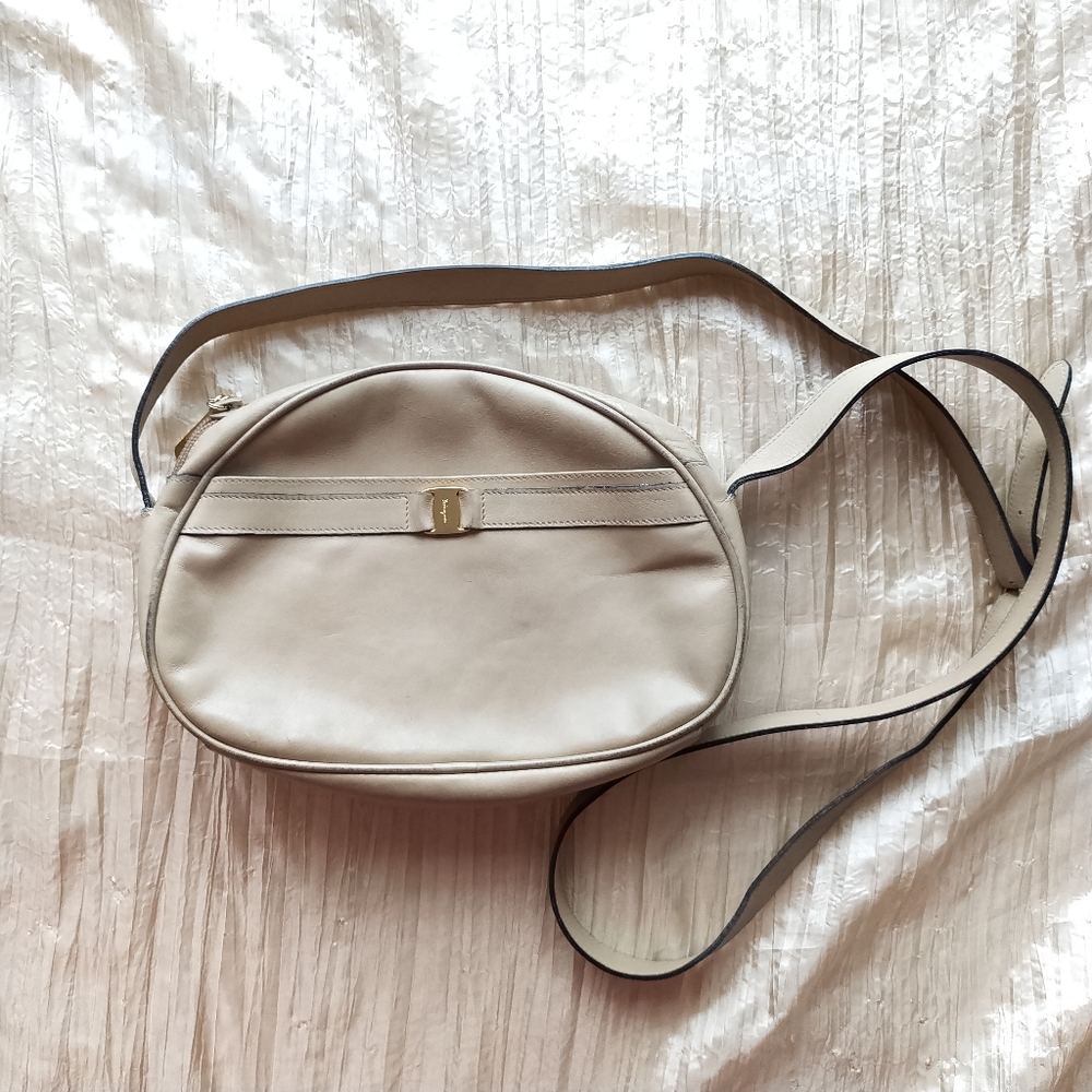 Salvatore Ferragamo vintage shoulder  Bag